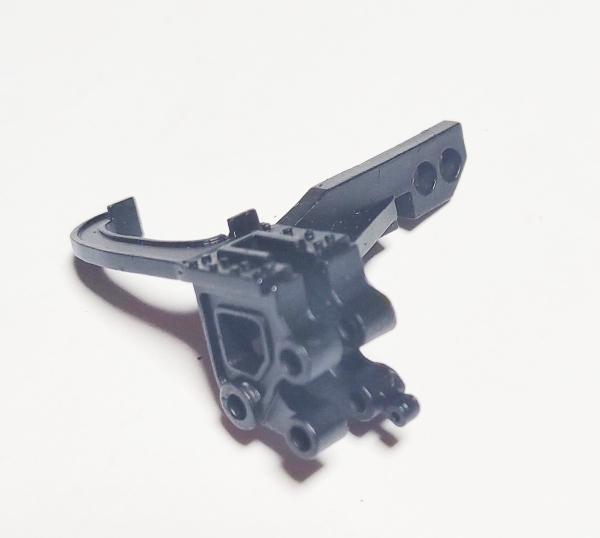 MOTION HANGER / LH / FRONT / BLACK / PREMIER 0-8-0