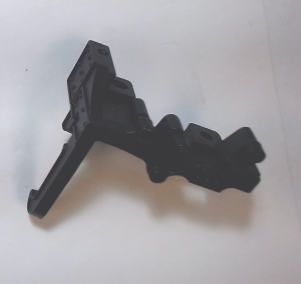 MOTION HANGER / LH / BLACK / ALL 3 ENGINES / RAILKING TRIPLEX 2-8-8-8-2