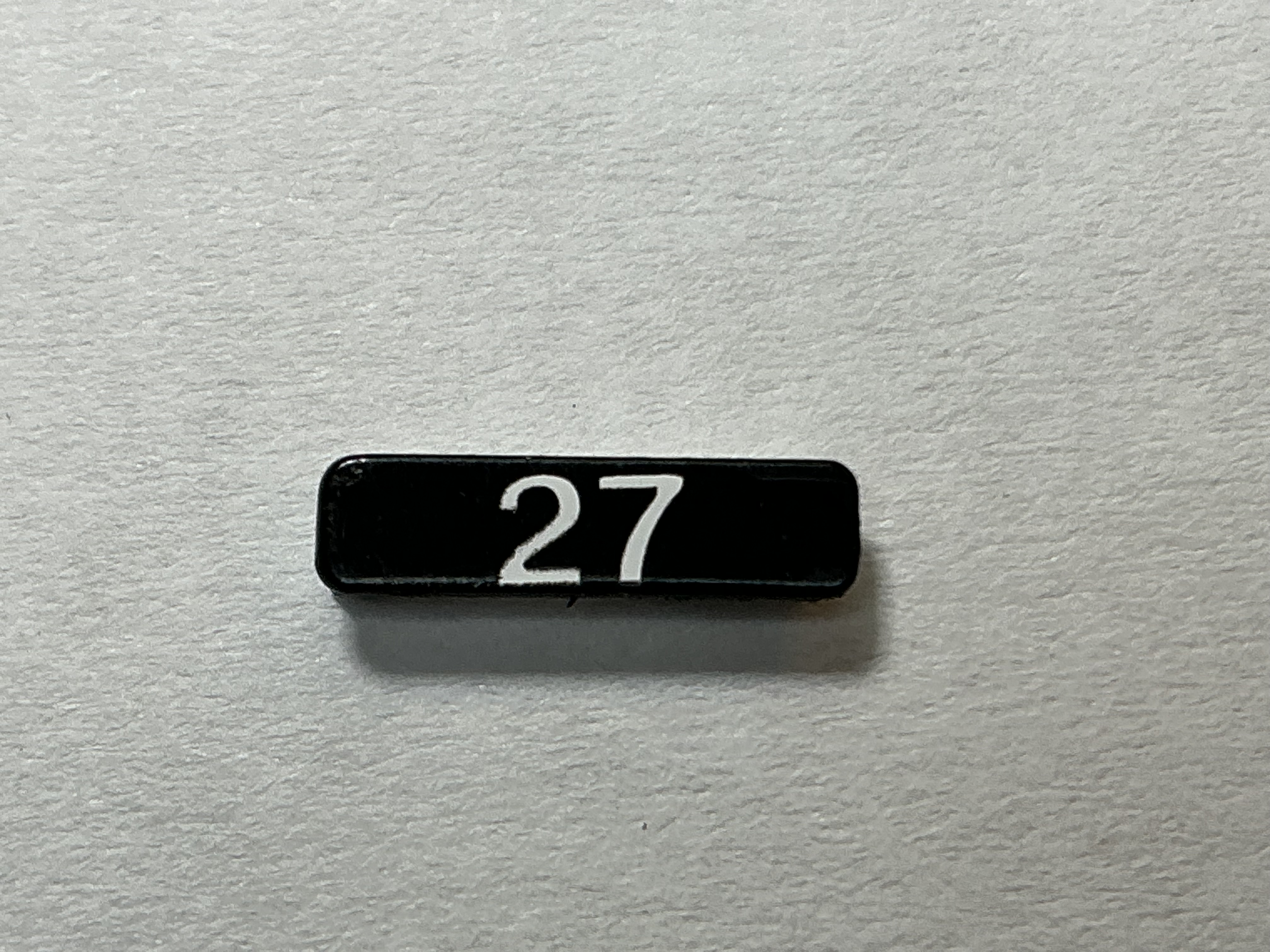 NUMBER BOARD / RH OR LH / FRONT OR REAR / #27 / PREMIER GP-40