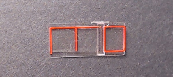 WINDOW / CAB / RH / W/RED TRIM / HO SCALE TRIPLEX 2-8-8-8-2