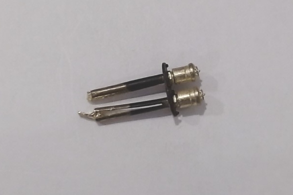 POP-OFF VALVE / BRASS & BLACK / 2 VALVES / PREMIER BIG BOY 4-8-8-4