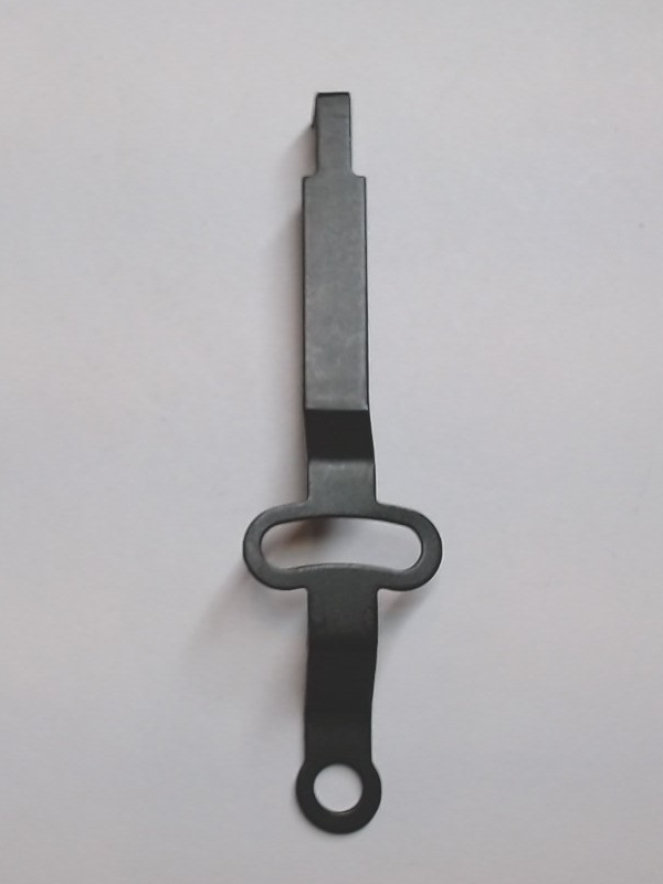 DRAWBAR / BLACK / 103.2mm L x 7.5mm & 10.5mm STEP UPS / RAILKING L-1 MIKADO 2-8-2