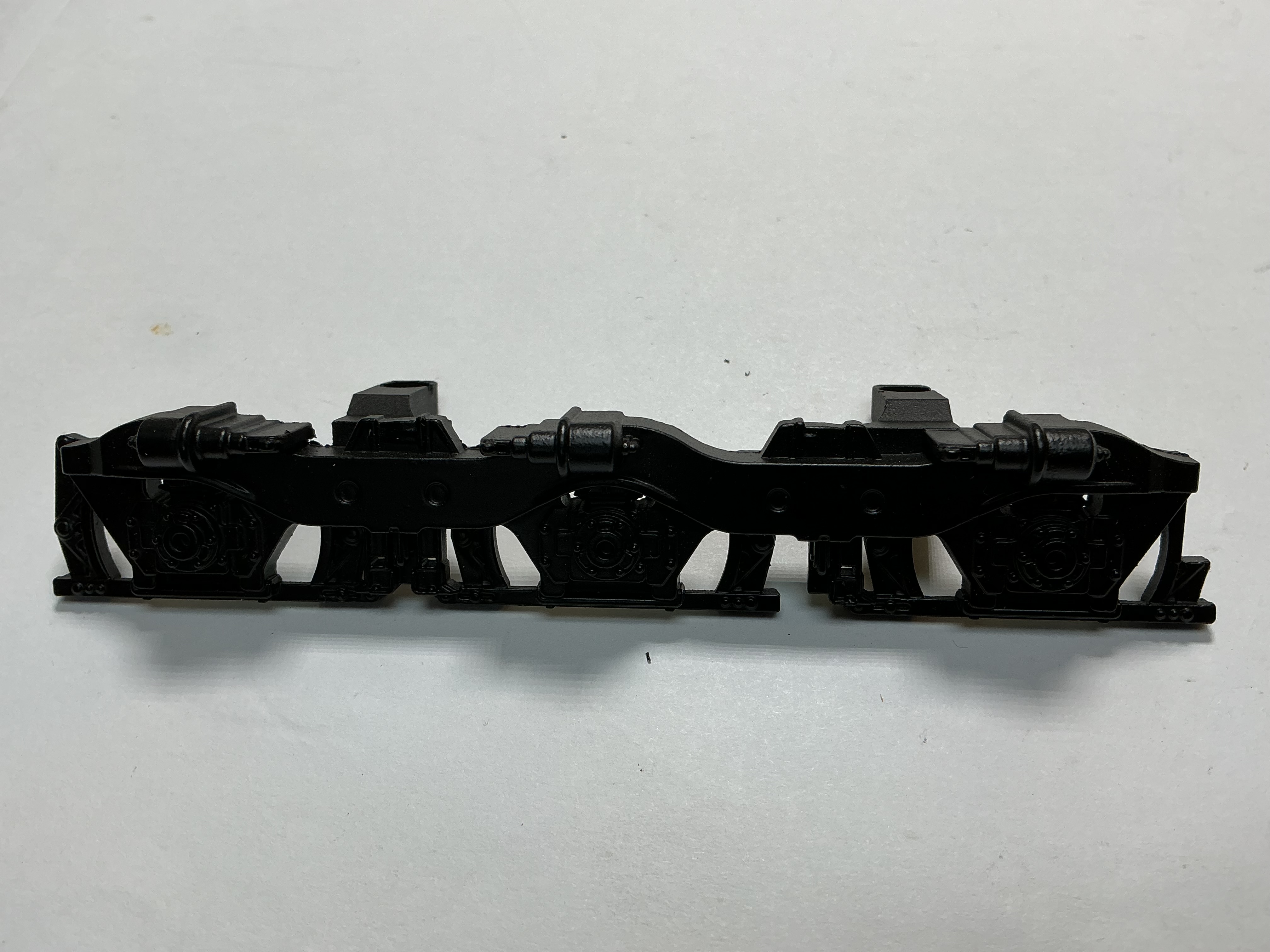 SIDE FRAME / 3-AXLE / RF & LR / BLACK / TOP MOUNT / PREMIER SD24