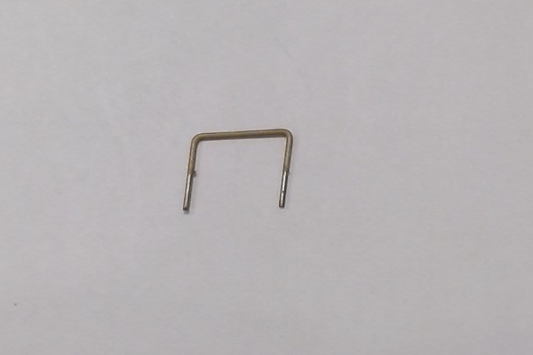 GRAB IRON / YELLOW / SLANTED / 12.5mm L / PREMIER E-8