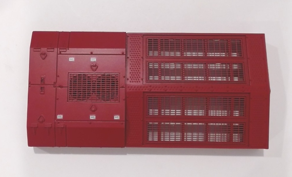 RADIATOR GRILLE ASSEMBLY / REMOVABLE / RED / PREMIER ES44AC