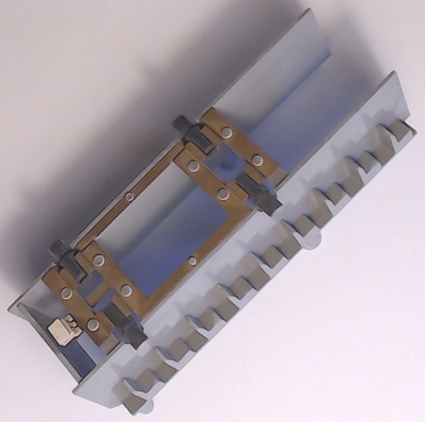 INTERIOR / GRAY / HALF / WIRE SHIELD / RAILKING DOODLEBUG