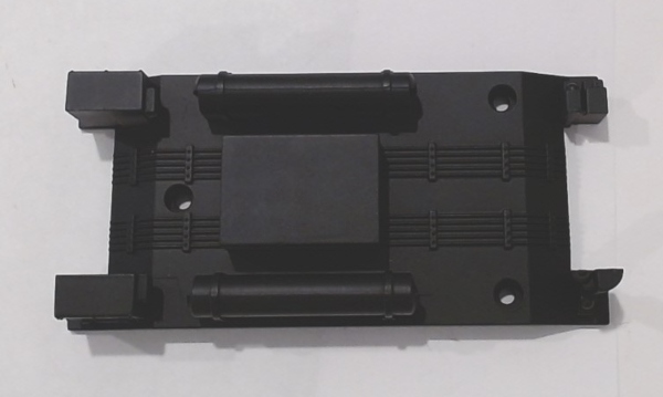 FUEL TANK / BLACK / W/O SPEAKER HOLES / RAILKING GENESIS