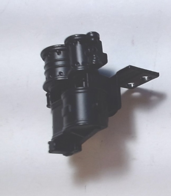 AIR PUMP / W/MOUNTING BRACKET / BLACK / WESTINGHOUSE CROSS COMPOUND TYPE /  PREMIER LIGHT MIKADO 2-8-2