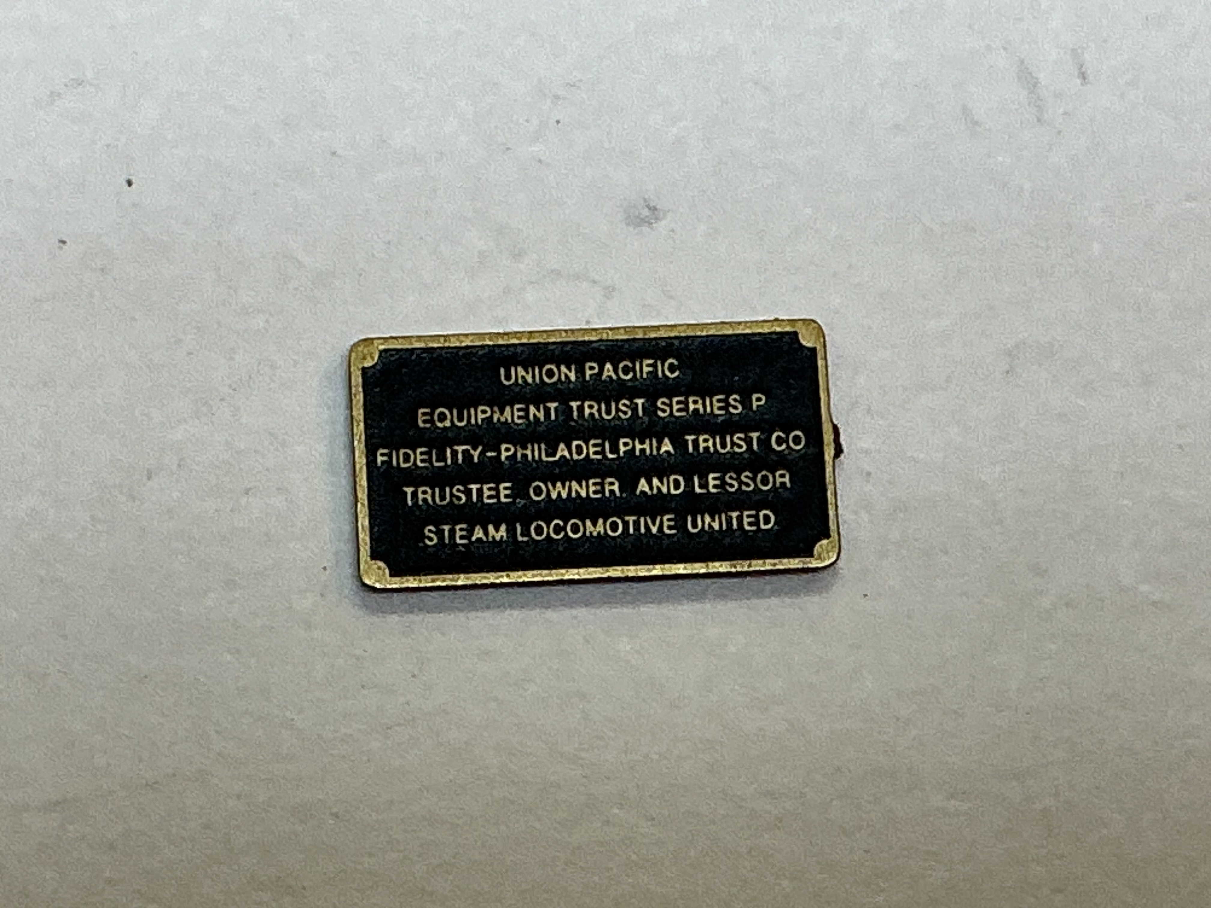 BUILDER PLATE / OWNER / LEASOR / RECTANGLE / UP #3984 & #3985 / PREMIER CHALLENGER 4-6-6-4
