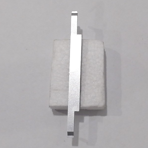 DOOR GUIDE / SILVER / OPERATING DOORS / BOTTOM / PREMIER R-32 SUBWAY