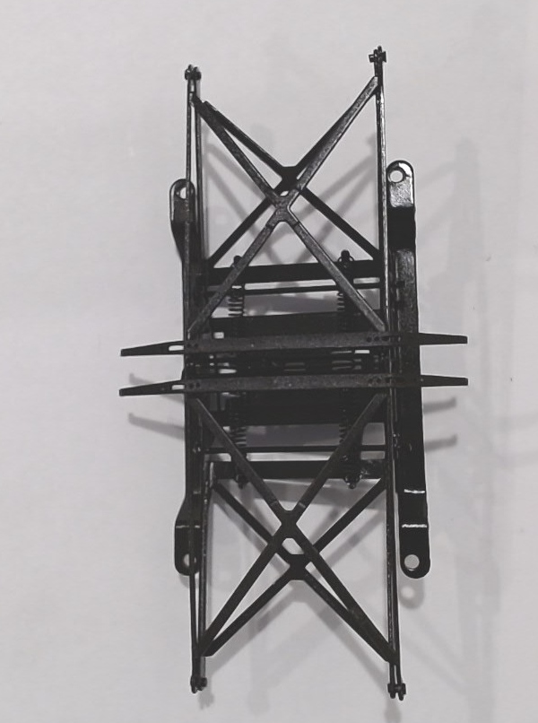 PANTOGRAPH / BLACK CONTACT / W/O INSULATORS / PREMIER P-5a & L-5 