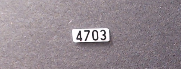 NUMBER BOARD / LR & RF / C&NW #4703 / PREMIER GP38-2 