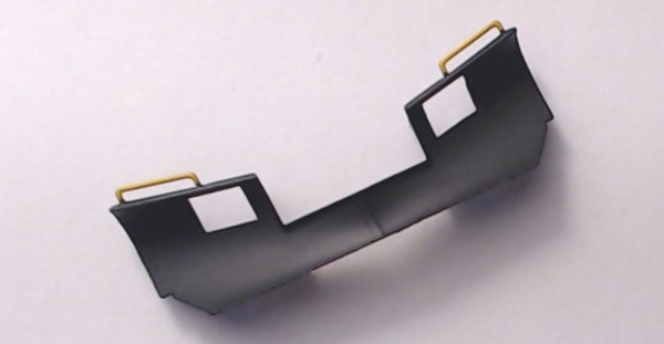 SNOWPLOW / BLACK W/YELLOW / HO SCALE DASH-9