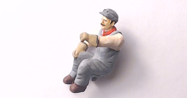 FIGURE / ENGINEER / SEATED / LEFT ARM RAISED / FOR PREMIER STEAM & EARLY DIESELS