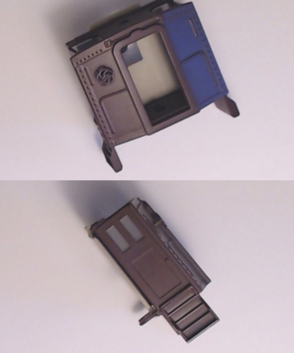 VESTIBULE / BROWN / PREMIER 70' MADISON PASSENGER CARS