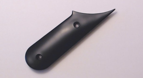 THROTTLE HANDLE COVER / BLACK / RH / Z-4000