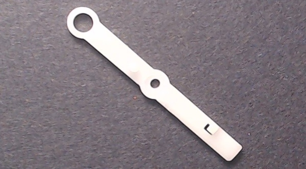 BRACKET / WHITE / W/2 HOLES / 65mm L / RAILKING OPERATING CAR WASH