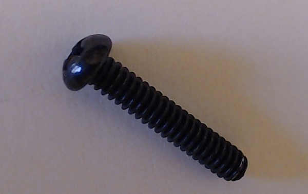 SCREW / PANHD / 6-32 x 0.7in L / MOUNTS WEIGHT / PS 2 & 3 / PREMIER ATSF NORTHERN 4-8-4