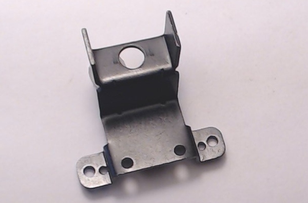 BRACKET / HEADLIGHT & SMOKE UNIT / STAMPED METAL / U-SHAPE AROUND HEADLIGHT / 40.2mm W x 28.5mm L x 35.5mm H / RAILKING DOCKSIDER 0-4-0