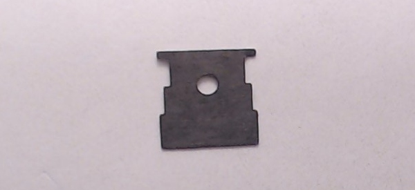 PICK UP INSULATOR / BOTTOM / FIBER / PREMIER ROYAL HUDSON 4-6-4 (ALT# IB0000031B)