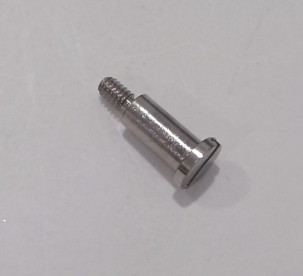 MAIN ROD SCREW / 384 / 390 / .19 INCH x .6 INCH x 4/40 THREAD