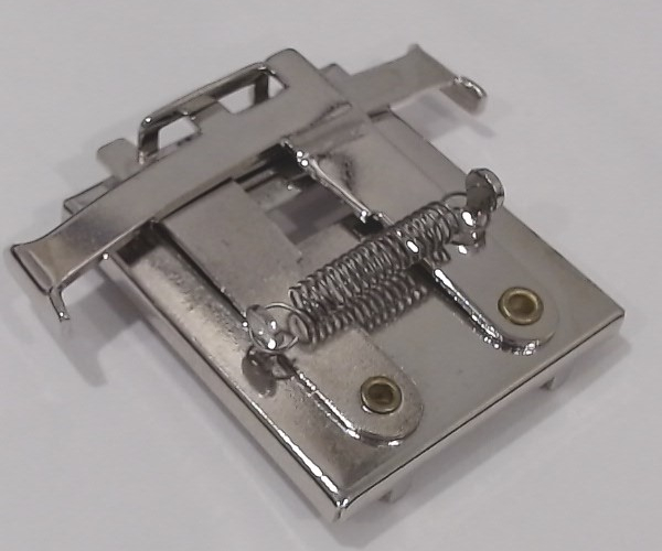 ROOF LATCH / NICKEL / TINPLATE STANDARD GAUGE BLUE COMET & GIRARD CARS